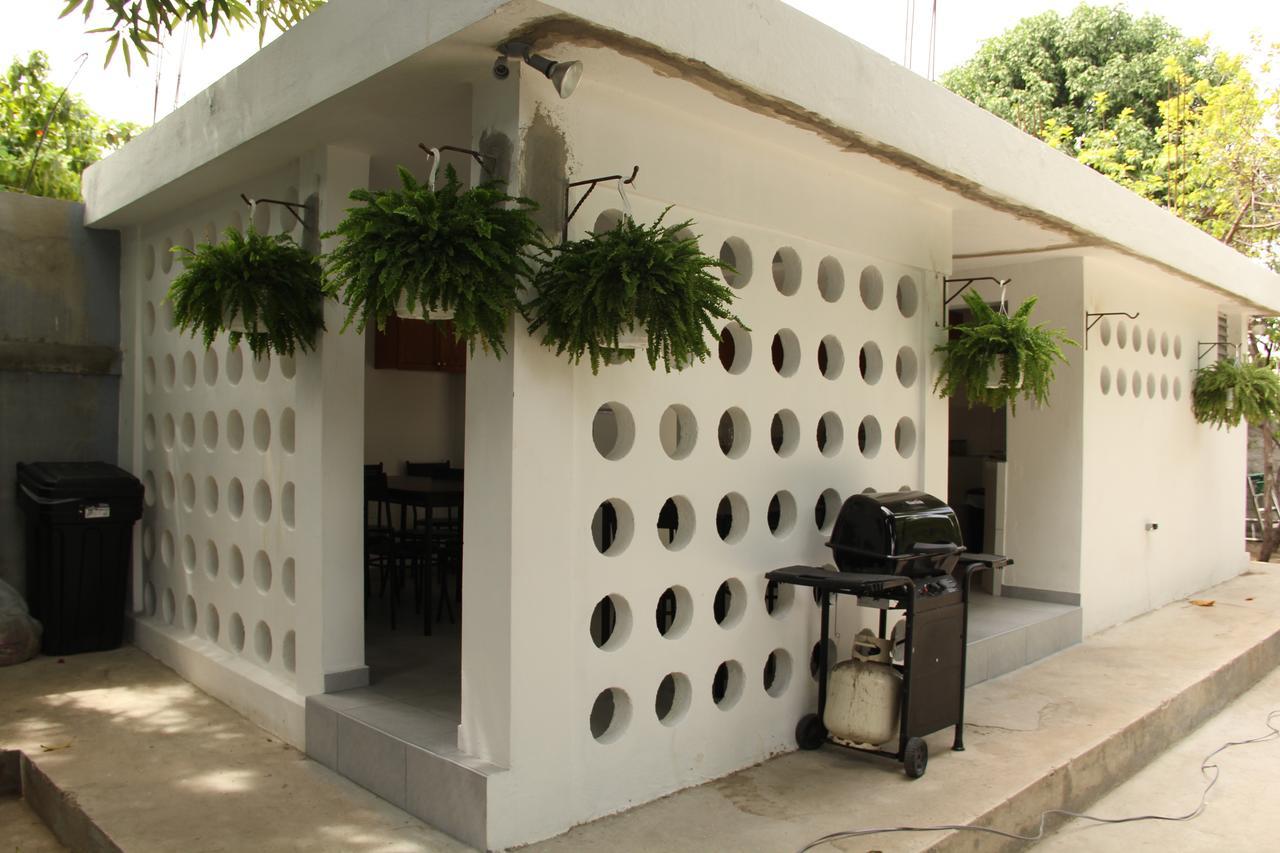 Trinity Lodge - Extended Stay Port-au-Prince Eksteriør bilde